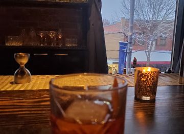 washington/the-palouse/bar/etsi-bravo