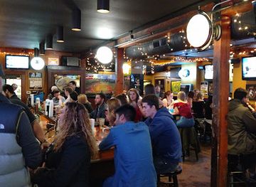 massachusetts/quabbin-reservoir/bar/stackers-pub