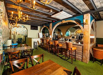 ireland/the-kerry-way/bar/the-shire-bar-cafe