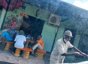 trinidad-and-tobago/siparia/bar/lattobooth-and-bar