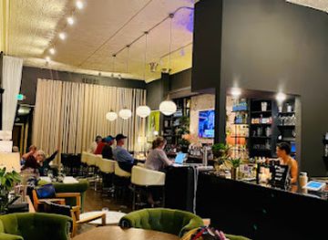 colorado/western-slope/bar/sips-on-main