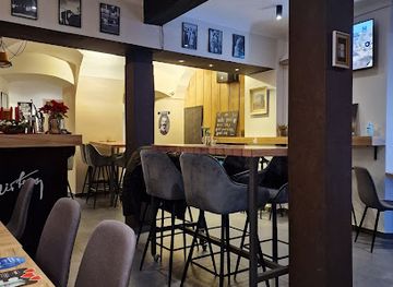 slovenia/drava/bar/pri-maistru-dobro-pivo-d-o-o