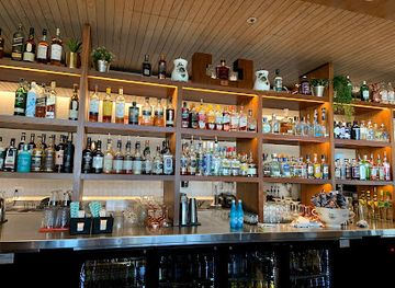 australia/northern-queensland/bar/quarterdeck