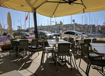 malta/three-cities/bar/cargo-bar-dine