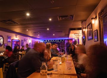 canada/northern-canada/bar/function-bar-kitchen