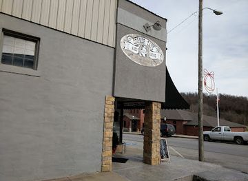 missouri/southwest-missouri/bar/corner-cafe-and-more
