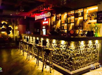 india/agra/bar/downtown-cafe-bar-restropub-top-cafe-in-agra