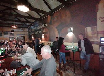 south-africa/breede-river-valley/bar/crown-bar