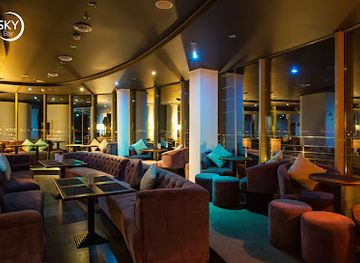 ukraine/lutsk/bar/skybar