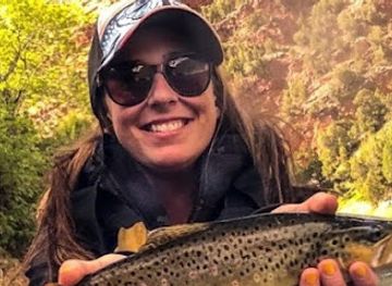 utah/flaming-gorge-national-recreation-area/bar/green-river-fishing-guides-dutch-john-resort-at-flaming-gorge