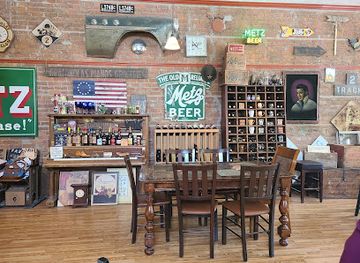 iowa/loess-hills/bar/too-far-north