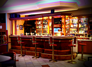 czechia/hradec-kralove/bar/holland-club