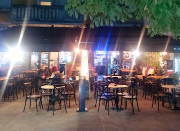 bulgaria/pleven/bar/momento-bar-pizza