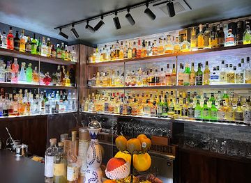 japan/hokkaido/bar/moon-beams