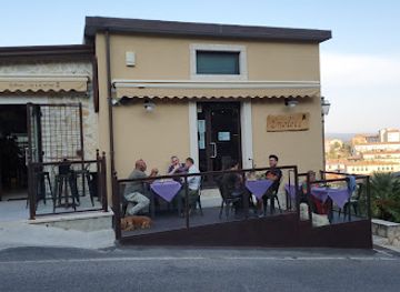 italy/maremma/bar/la-casa-del-formaggio-enoteca-la-torre-in-cantina-punto-vendita-casa-del-formaggio-e-caseificio-sociale-manciano