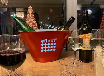 slovenia/maribor/drava/bar/makava-coffee-lounge-bar