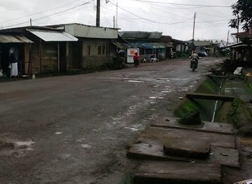 cameroon/nkongsamba/bar/central-bar