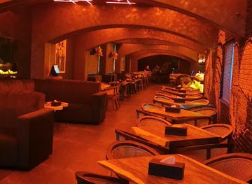 bahrain/bahrain-fort/bar/social-monkey-seef