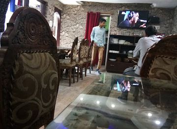 india/kashmir-valley/bar/pleasure-trove-restaurant-and-hookah-lounge