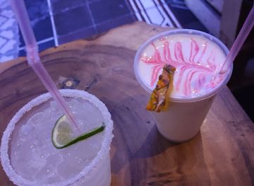 colombia/cartagena-coast/bar/the-sugar-cocktails-cartagena