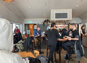 australia/snowy-mountains/bar/friday-flat-bar-bistro