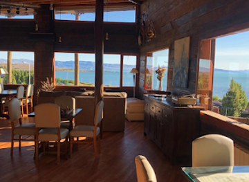 argentina/atlantic-patagonia/bar/shackleton-solo