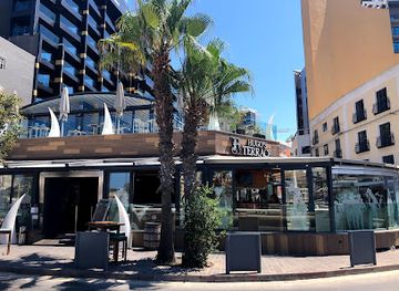 Hugo's Terrace & Rooftop