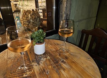 romania/brasov/bar/bodega-wine-tapas