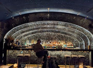 yemen/aden-coast/bar/galaxy-bar