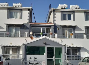 cyprus/kyrenia-district/bar/soyz-bar