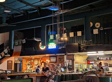 arizona/lake-havasu-city/bar/four-clovers-restaurant