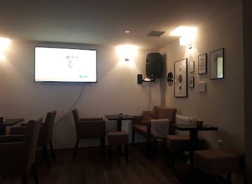 bosnia-and-herzegovina/banja-luka/bar/living-room