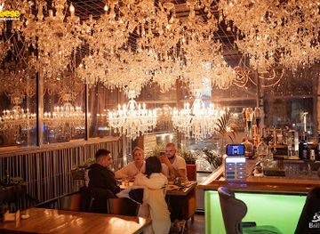 ukraine/kharkiv/svobody-square/bar/brilliant-bar