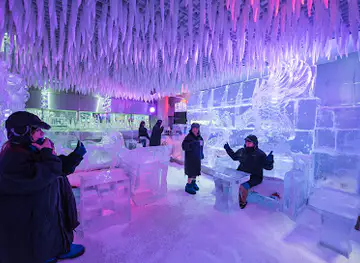 Chillout Ice Lounge