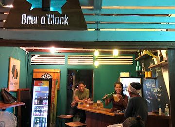 indonesia/east-nusa-tenggara/bar/beer-o-clock-bajo