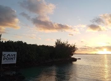 the-bahamas/eleuthera-island/bar/cave-point-beach-bar