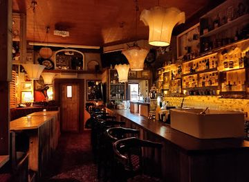 ireland/drogheda/bar/sally-cinnamons-bar