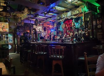 morocco/casablanca/anfa/bar/the-irish-pub-casablanca