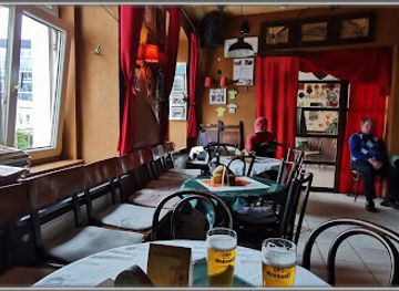 slovakia/gemer/bar/bernard-pri-lyceu