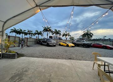 philippines/cagayan-de-oro/pueblo-de-oro/bar/oak-garden