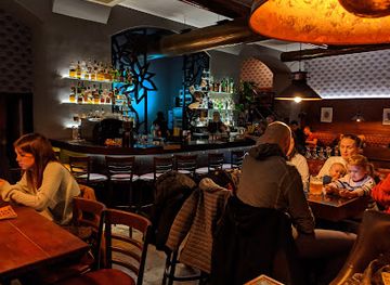 slovakia/bratislava/bar/baudelaire-bar