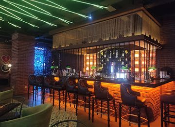 indonesia/bandung/setiabudi/bar/hi-hidden-club