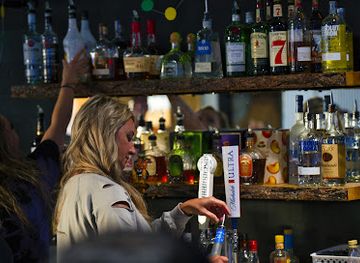 ohio/zanesville/bar/kick-n-ax