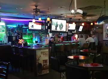 louisiana/chenier-plain/bar/the-pit-sports-bar
