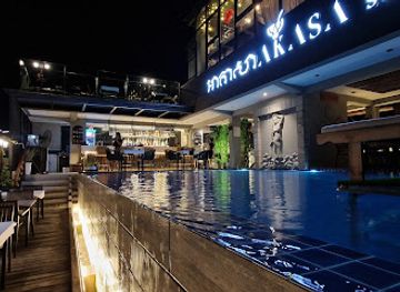 cambodia/takeo/bar/akasa-skybar