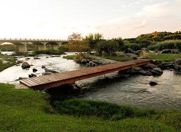 south-africa/kgalagadi-transfrontier-park/bar/ikaia-river-lodge