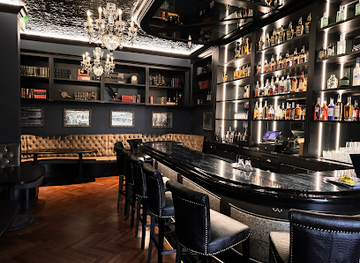 colorado/canon-city/bar/the-war-room