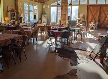 texas/piney-woods/bar/rowdy-creek-ranch