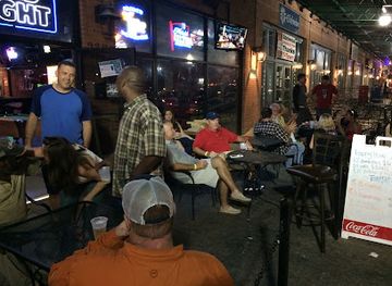 alabama/lake-tuscaloosa/bar/the-wheelhouse-pub