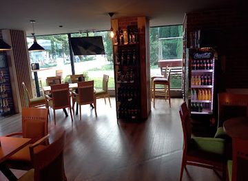 romania/bucegi-mountains/bar/iconic-lounge